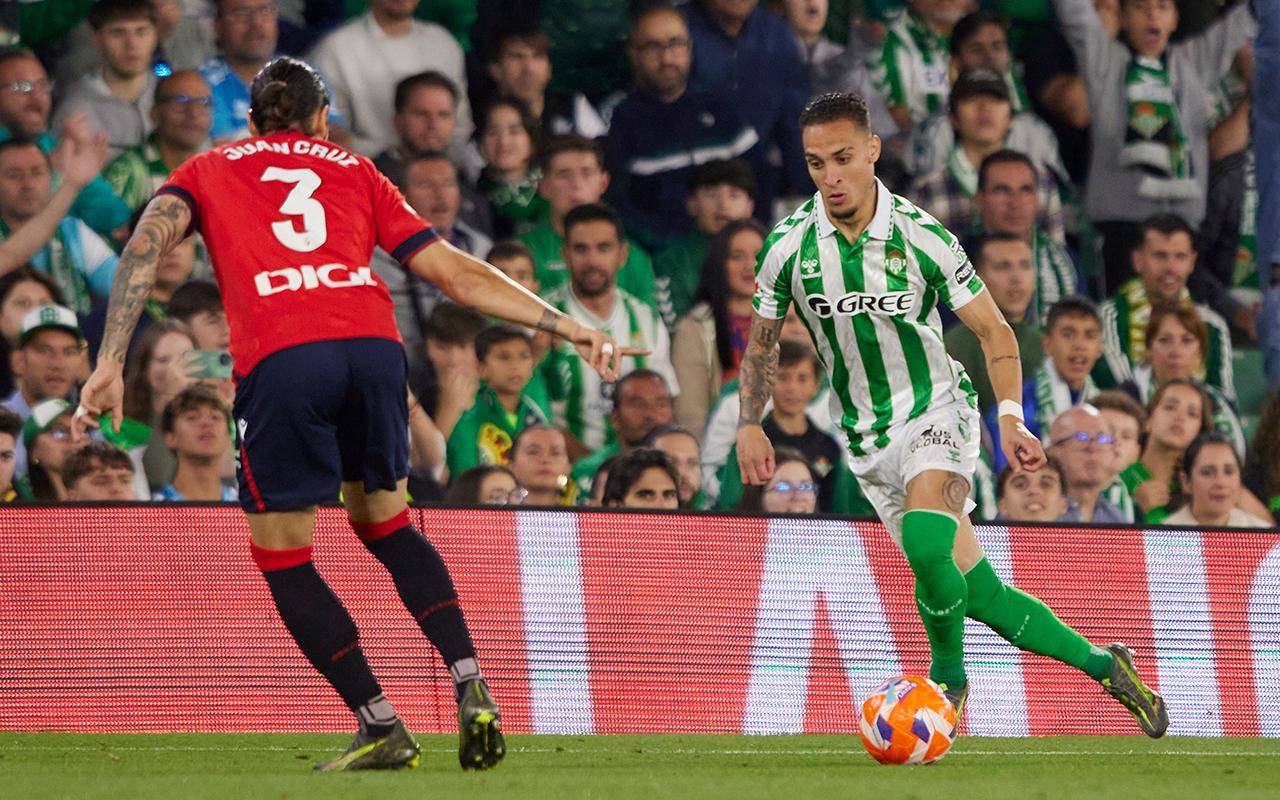 巴塞罗那客场不敌皇家贝蒂斯，德洛费乌斯破门的简单介绍