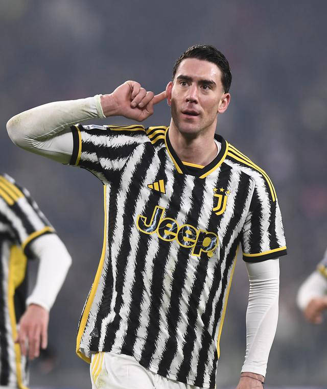 包含曼城新援大放异彩,尤文图斯欲保主场的词条 包含曼城新援大放异彩,尤文图斯欲保主场的词条