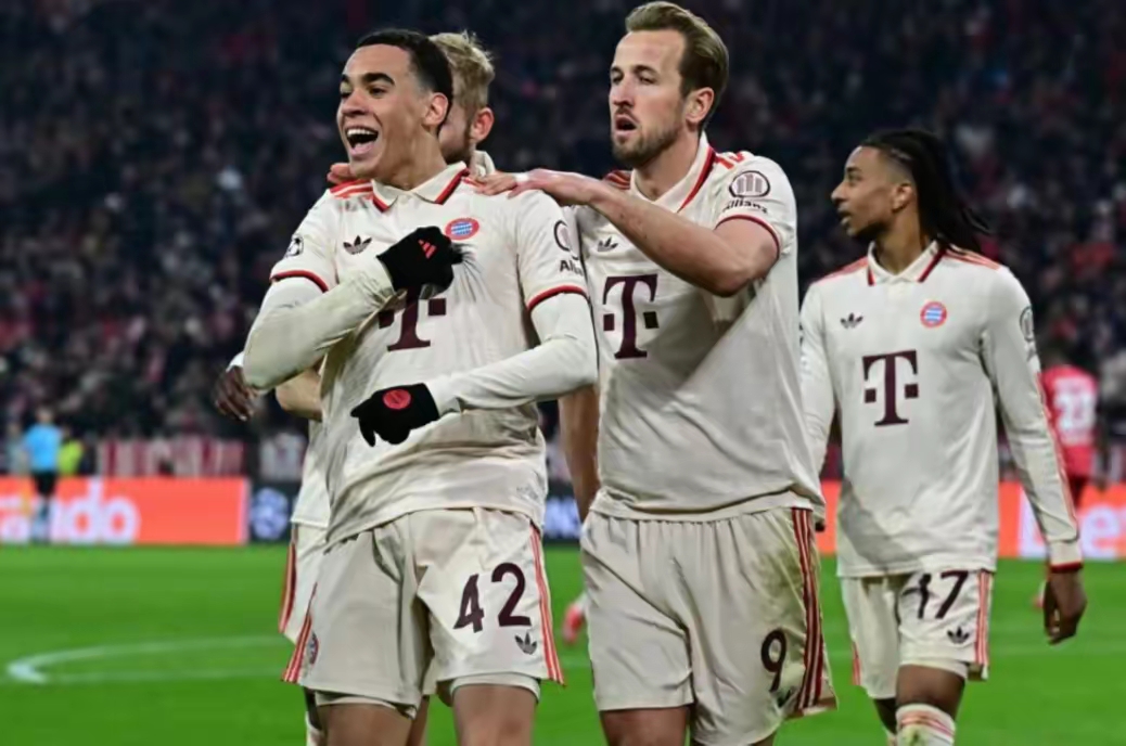 拜仁慕尼黑力克巴黎，半决赛通行证握手(2021拜仁慕尼黑vs巴黎圣日耳曼回放)