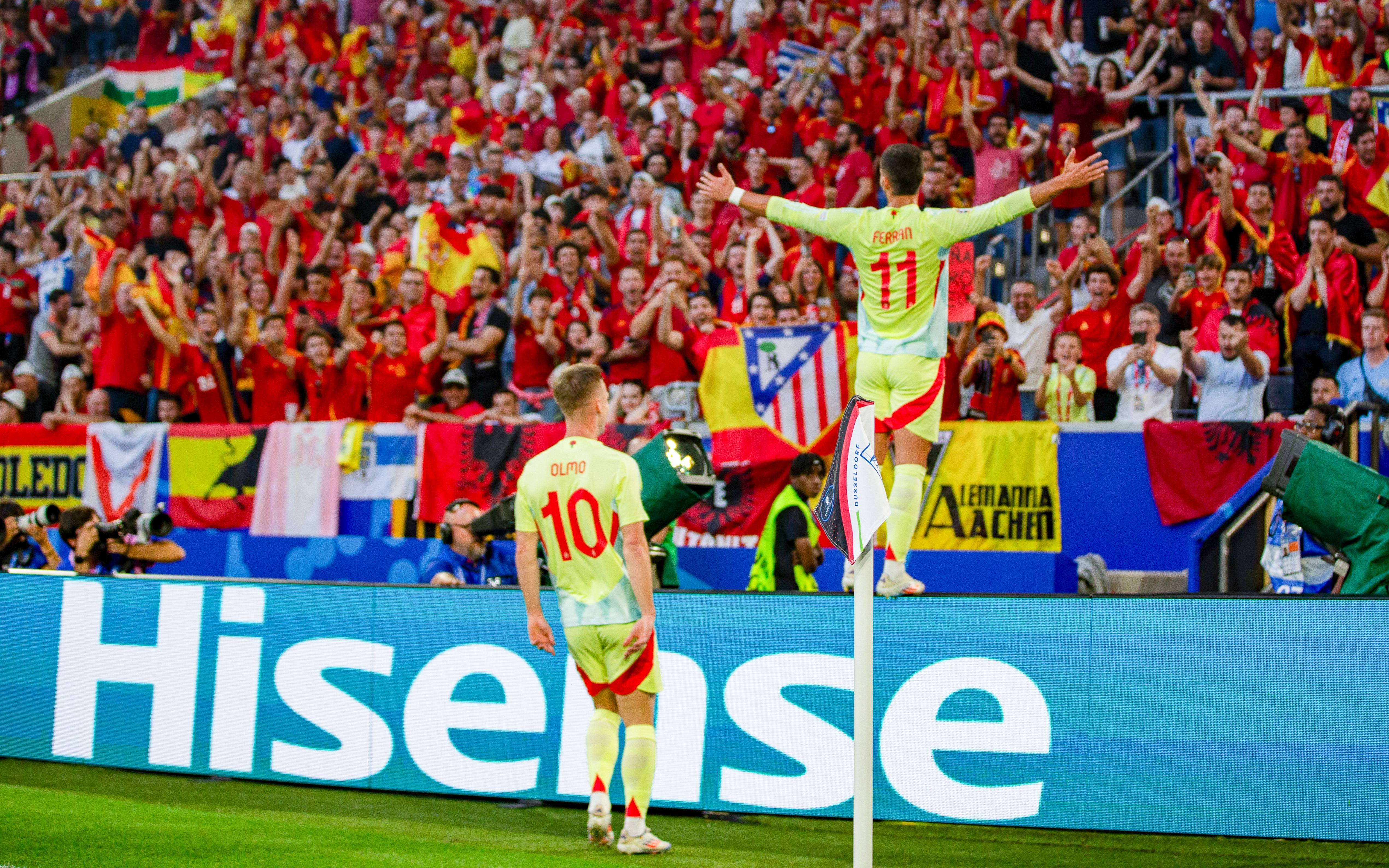 外国球员在国际赛场上取得突破进球(外国球员进入国内职业联赛属于什么流动) 外国球员在国际赛场上取得突破进球(外国球员进入国内职业联赛属于什么流动)