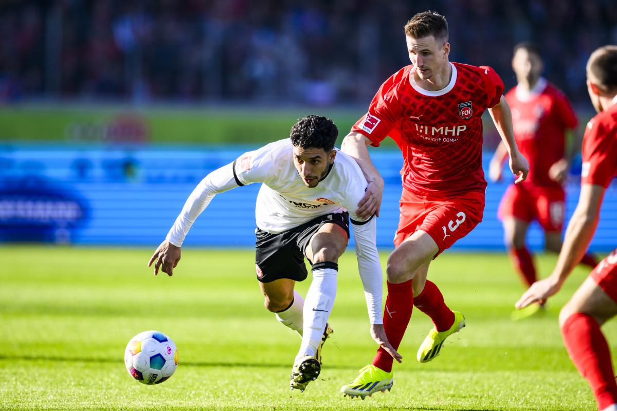 aoa体育官网-弗赖堡主场实现逆转，豪取分