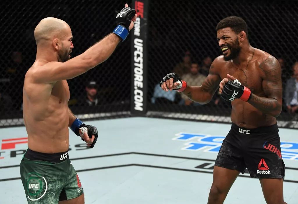 包含布宜诺斯艾利斯独立外援训练状态火热,世俱杯淘汰赛关键战的词条 包含布宜诺斯艾利斯独立外援训练状态火热,世俱杯淘汰赛关键战的词条