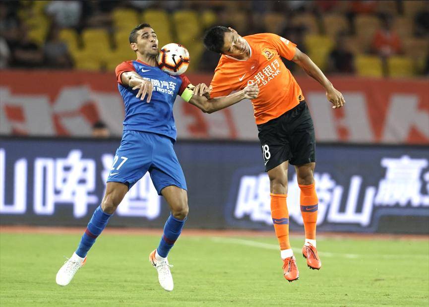 拼尽全力!球员全力冲刺,积极备战联赛的简单介绍 拼尽全力!球员全力冲刺,积极备战联赛的简单介绍