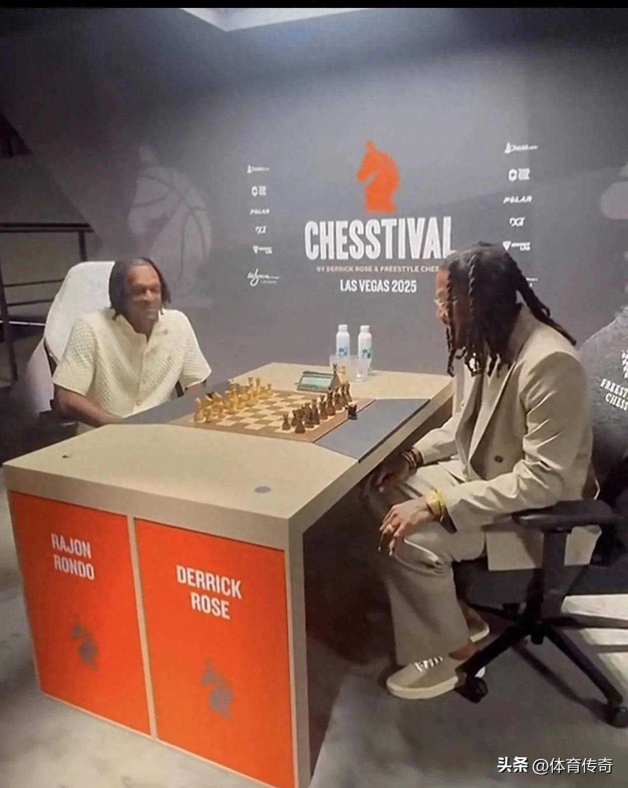 一支球队签下了一名前世界冠军作为新教练 一支球队签下了一名前世界冠军作为新教练