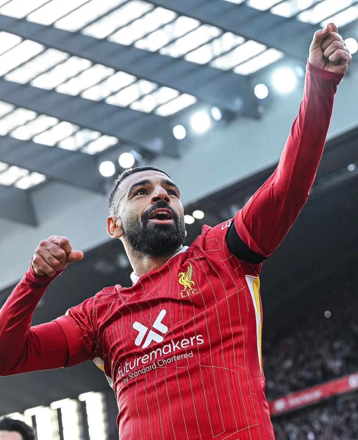 利物浦再战巴黎,萨拉赫梅开二度领先球队 利物浦再战巴黎,萨拉赫梅开二度领先球队