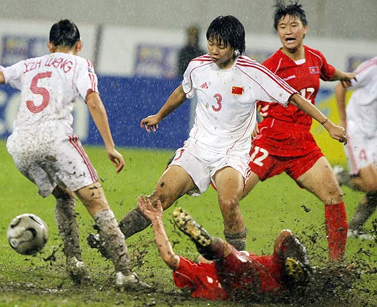 国际足坛光辉之举:女足国家代表团用实力征服观众的简单介绍 国际足坛光辉之举:女足国家代表团用实力征服观众的简单介绍