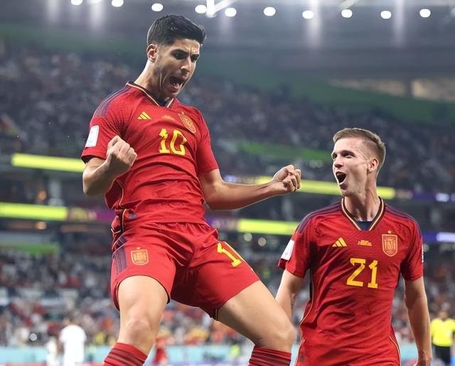 精彩纷呈!欧国联赛汇聚世界足球精英 精彩纷呈!欧国联赛汇聚世界足球精英