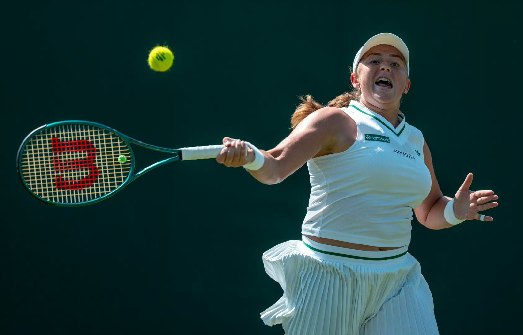 英国羽毛球选手实现逆袭晋级 英国羽毛球选手实现逆袭晋级