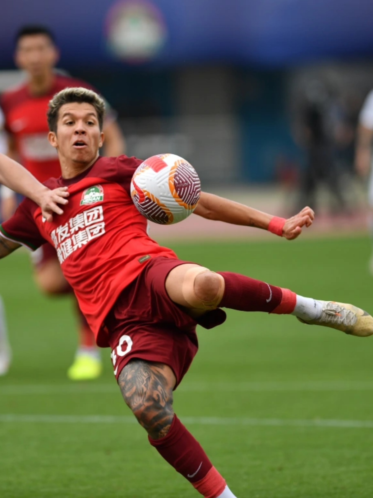 维罗纳后防线失误频频,导致战绩不佳的简单介绍 维罗纳后防线失误频频,导致战绩不佳的简单介绍