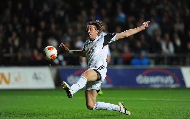 巴列卡诺青训年轻人吞痛接受挑战，获得审判的简单介绍