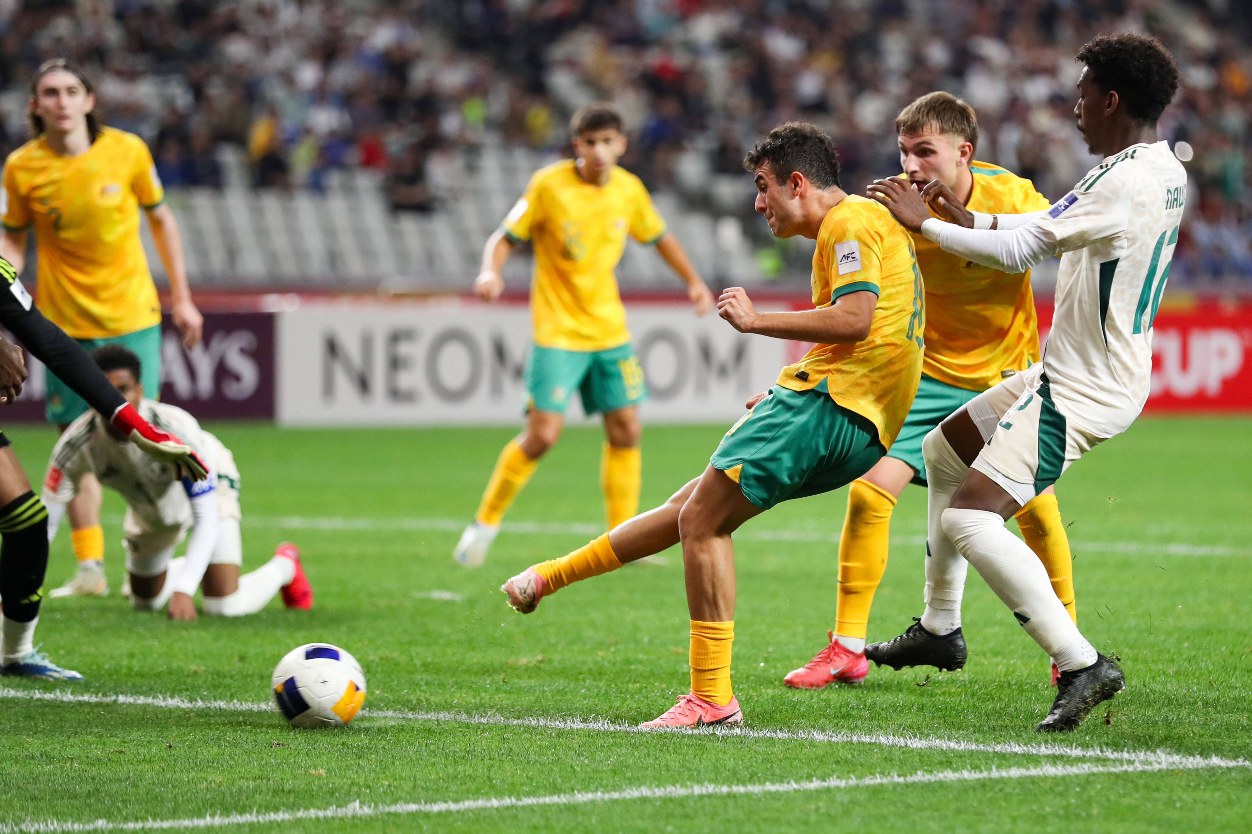 亚洲球员在国际比赛中实现高光表现的简单介绍 亚洲球员在国际比赛中实现高光表现的简单介绍