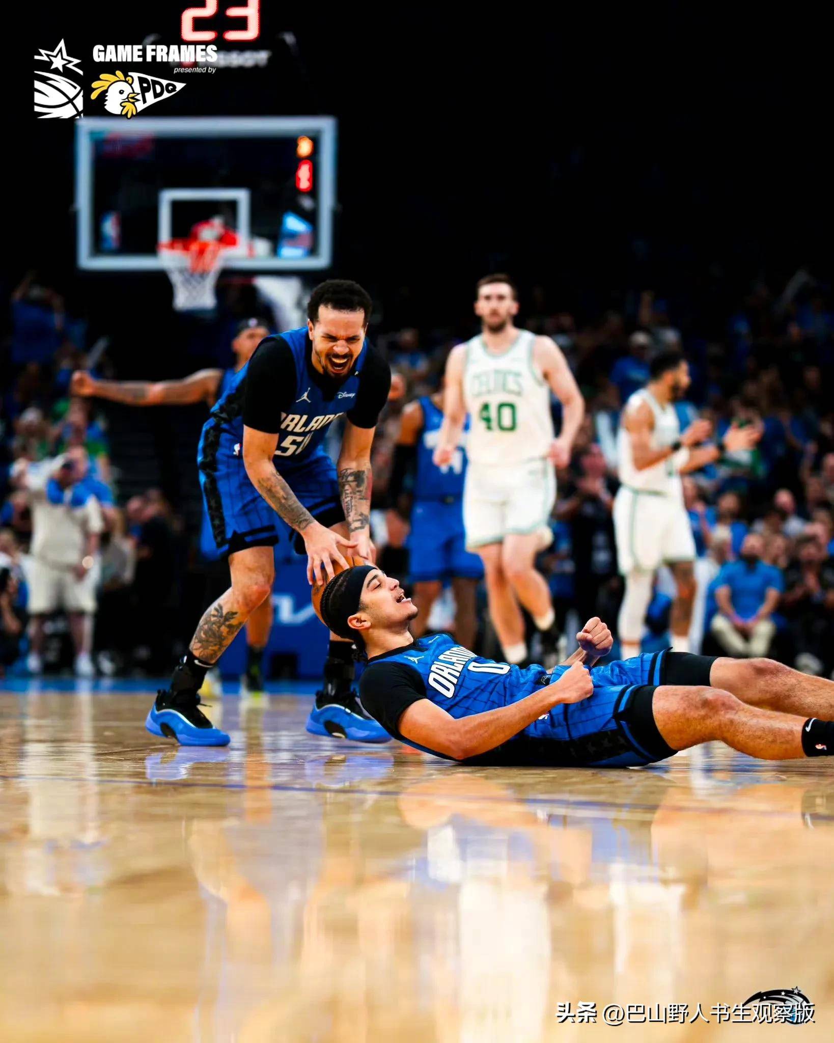 双方球员大秀技术,比赛精彩不断 双方球员大秀技术,比赛精彩不断