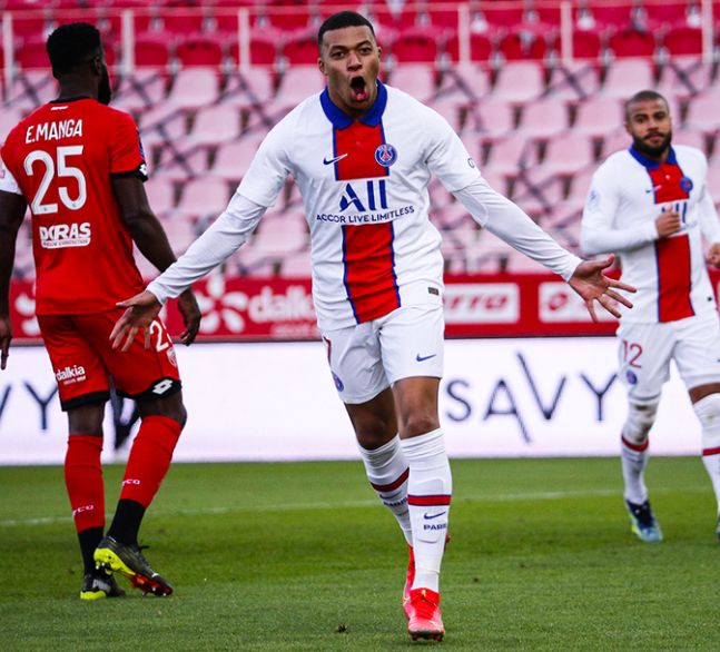 aoa体育新闻-圣埃蒂安客场战平第戎，保持不败