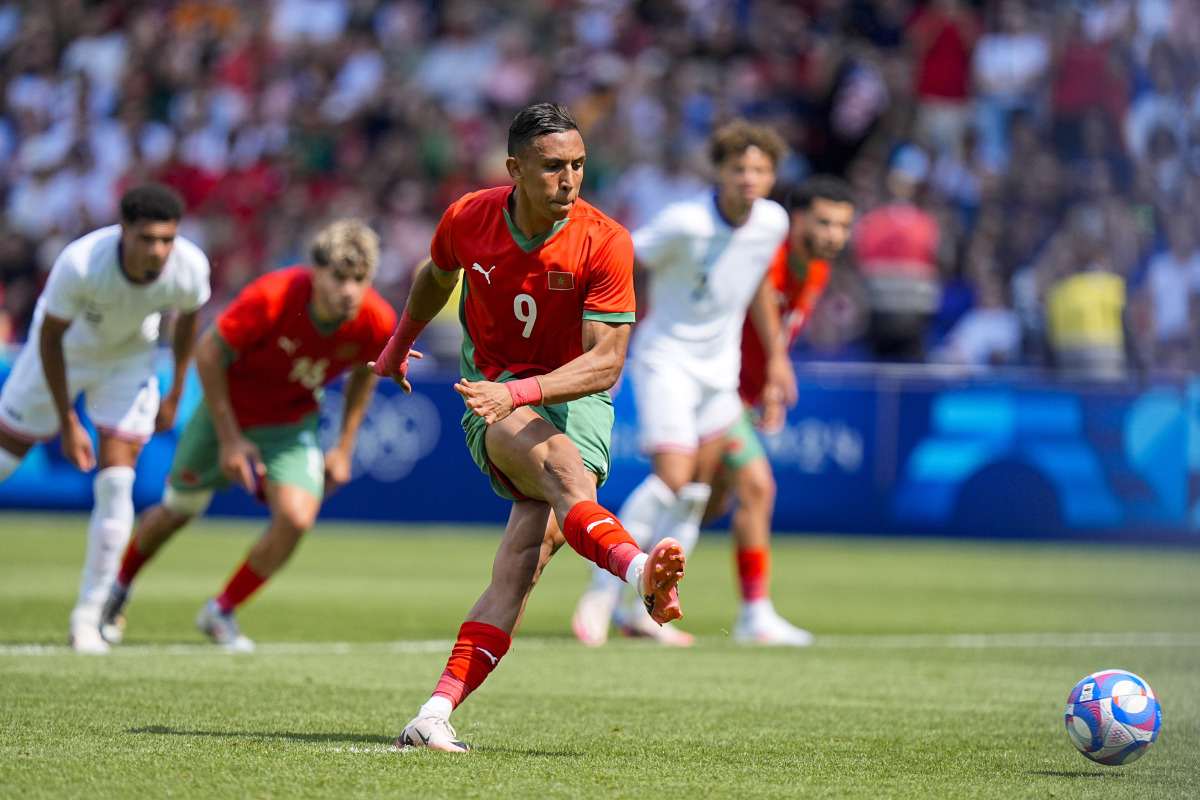 华丽的足球巨星将再次上演绝技