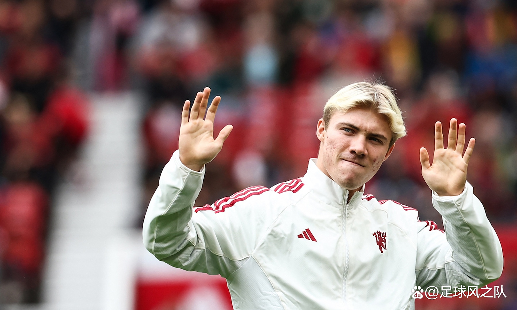 佛罗伦萨新援融入情况良好,有望提升球队实力 佛罗伦萨新援融入情况良好,有望提升球队实力