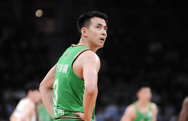 广东宏远主帅赞赏赵继伟:他是球队的灵魂和核心的简单介绍