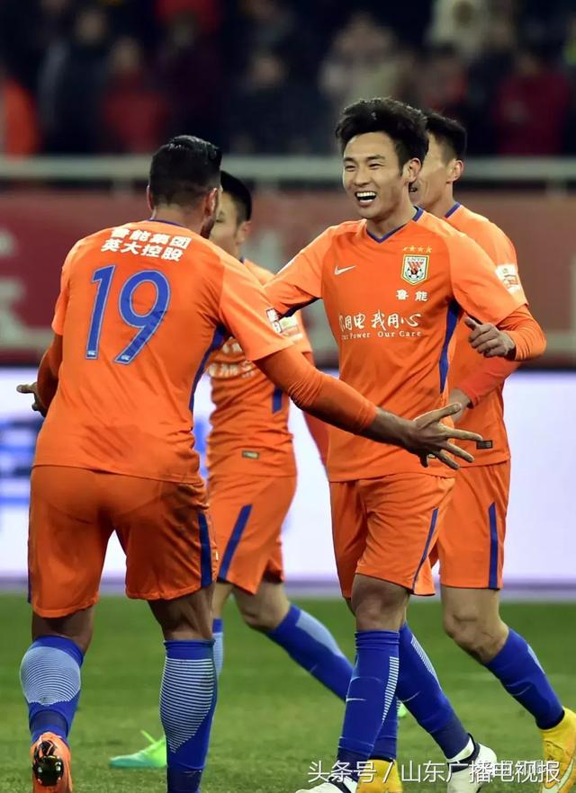 aoa体育娱乐-包含传统豪强再战，实力抢眼表现令人惊艳的词条