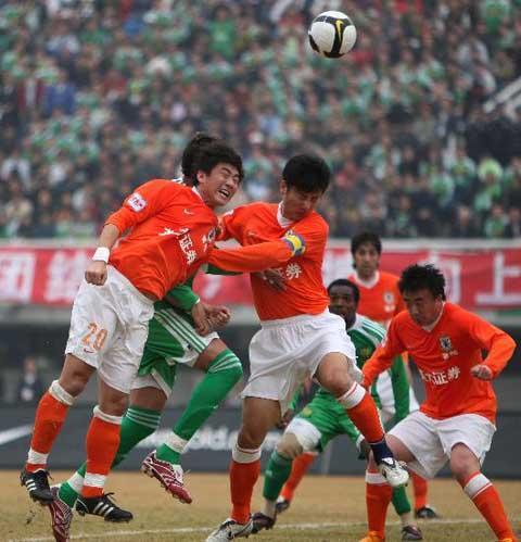 胜负难定,双方实力相差无几 胜负难定,双方实力相差无几