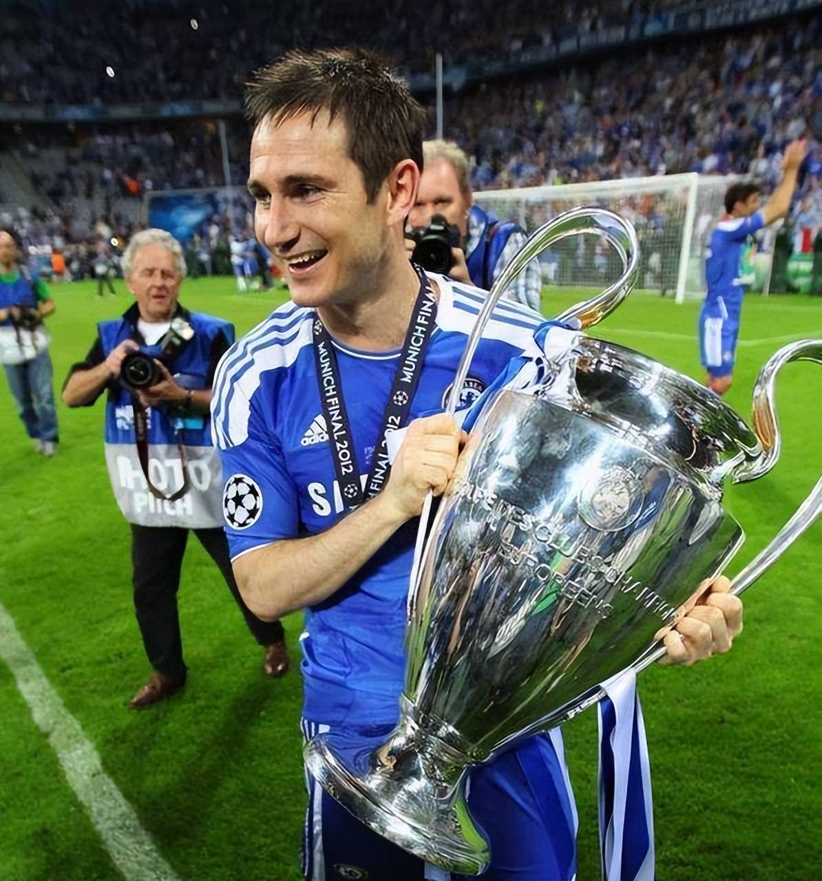 切尔西憾平,兰帕德或需重新审视战术的简单介绍 切尔西憾平,兰帕德或需重新审视战术的简单介绍