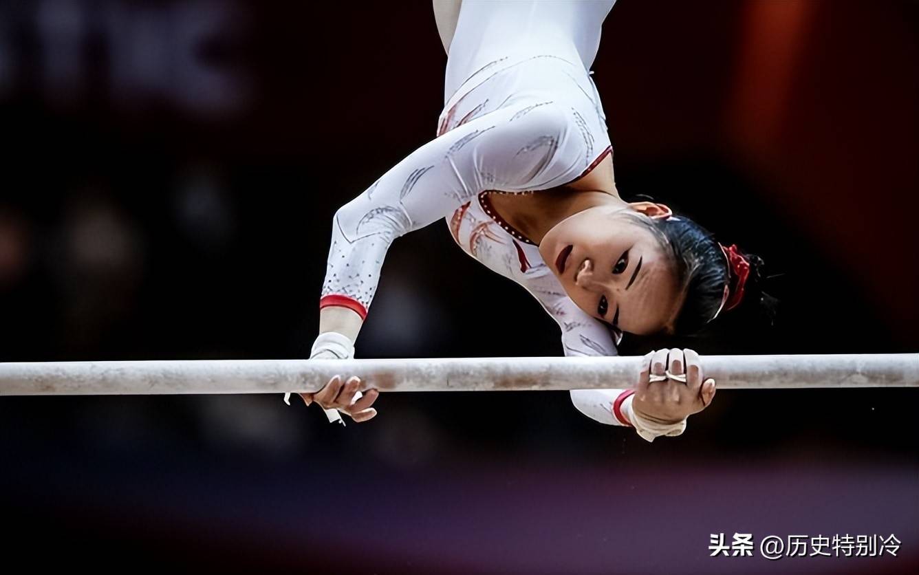 aoa体育-韩国运动员表现抢眼，赢得观众喝彩