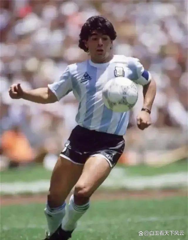 足坛风云人物:持续发展的事业的简单介绍 足坛风云人物:持续发展的事业的简单介绍