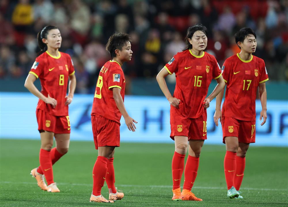 国家队取胜,将继续征战女足比赛 国家队取胜,将继续征战女足比赛