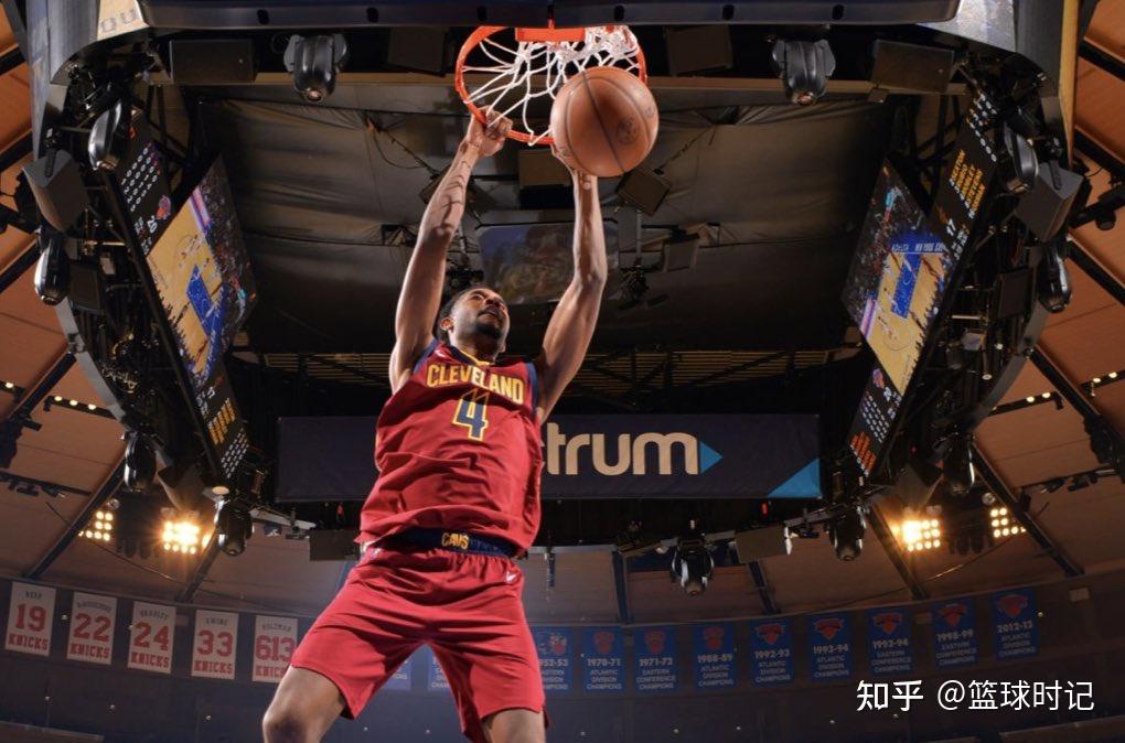 卢比奥送出13次助攻,太阳大胜尼克斯 卢比奥送出13次助攻,太阳大胜尼克斯